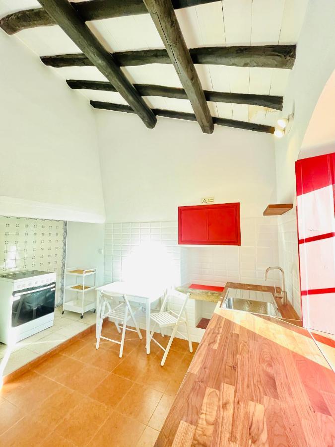 Casa Do Martinho Guest House กัสเตโลเจวีด ภายนอก รูปภาพ